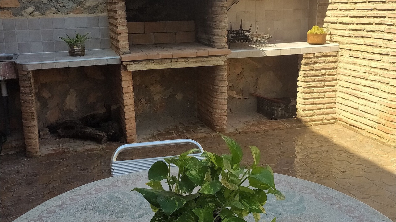 Photo of Outdoor in Gebas