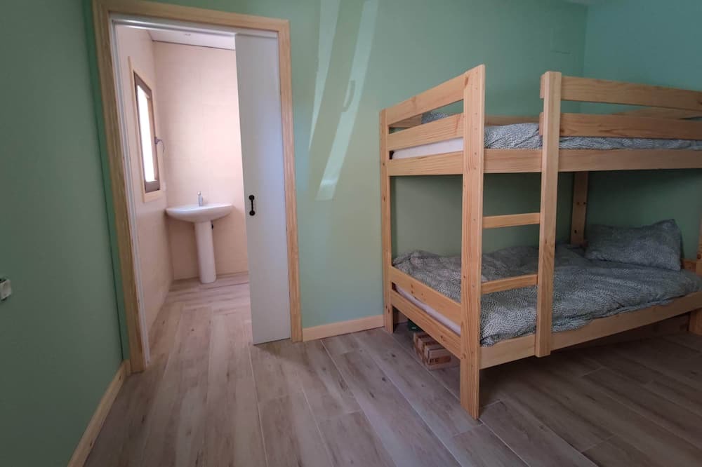 Photo of Bedroom in Tordehumos