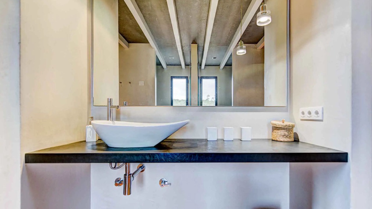 Photo of Bathroom in Llevant