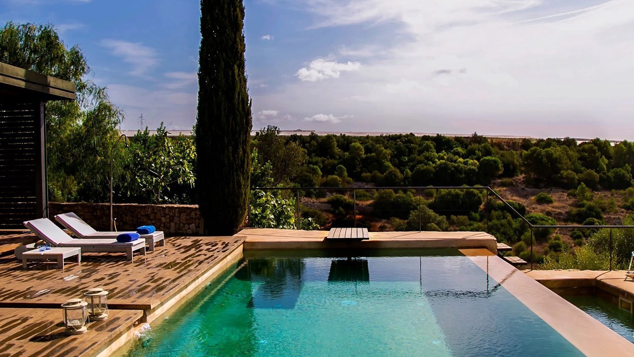 Photo of Outdoor in Llevant