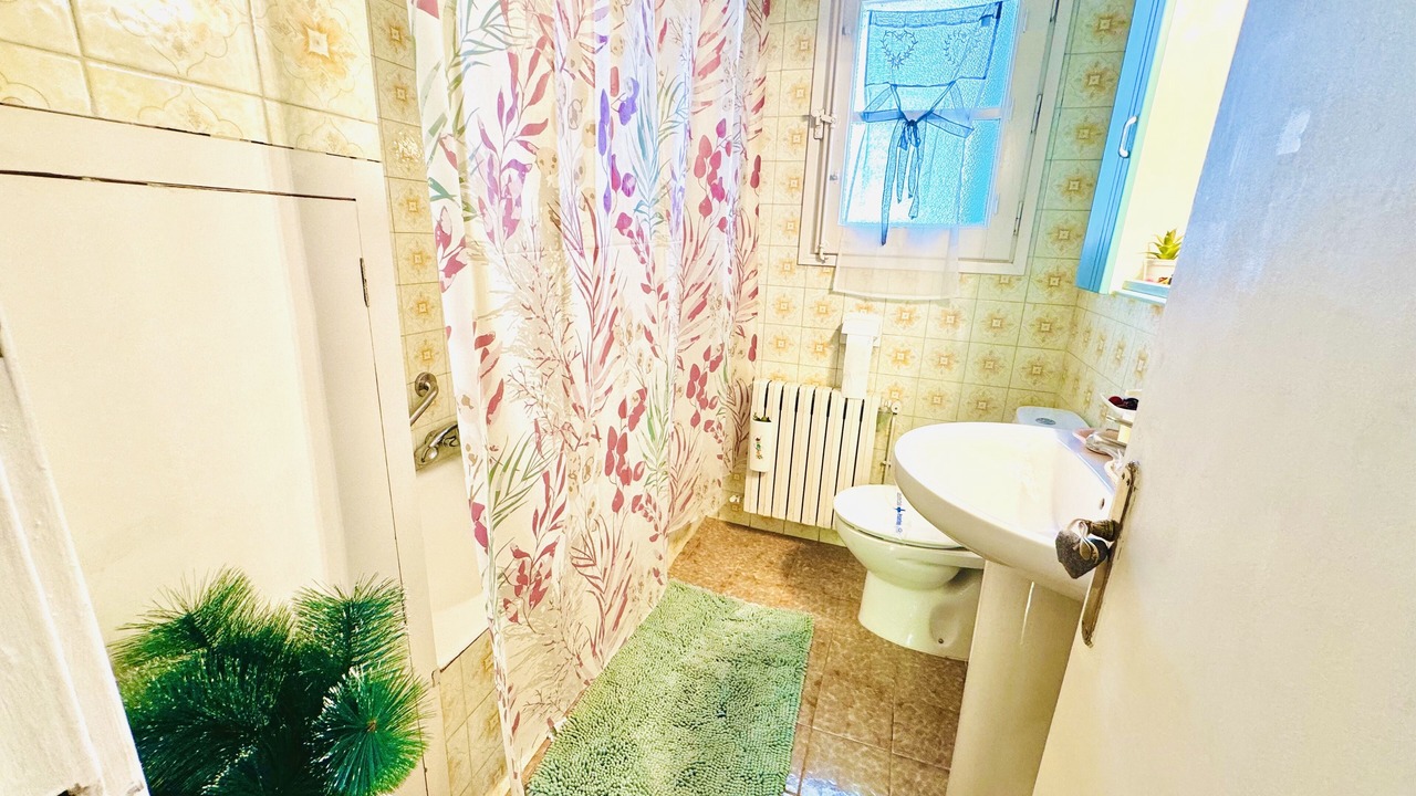Photo of Bathroom in Belchite