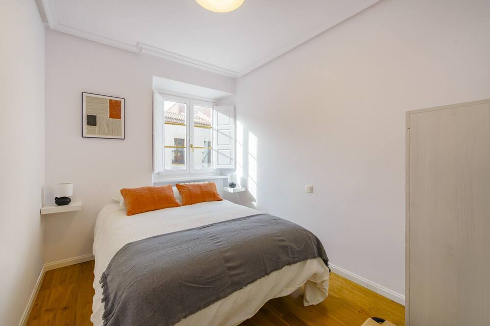 Photo of Bedroom in Avila