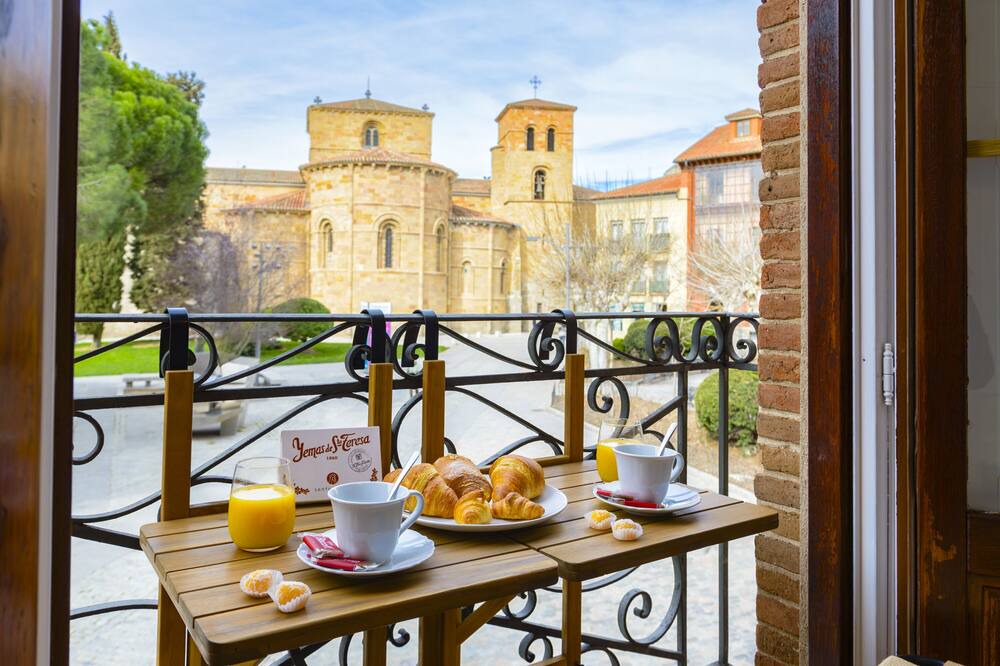 Photo of Outdoor in Avila