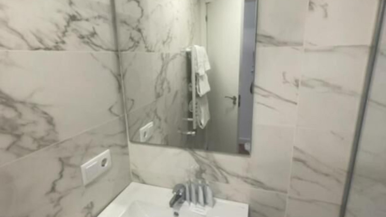 Photo of Bathroom in Oeste