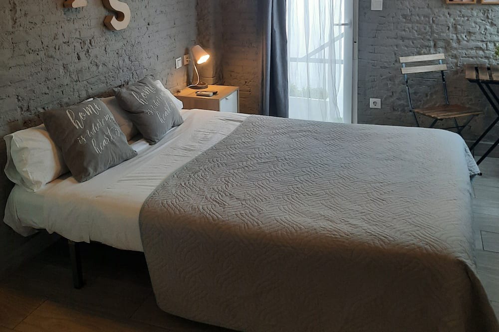 Photo of Bedroom in Benicalap