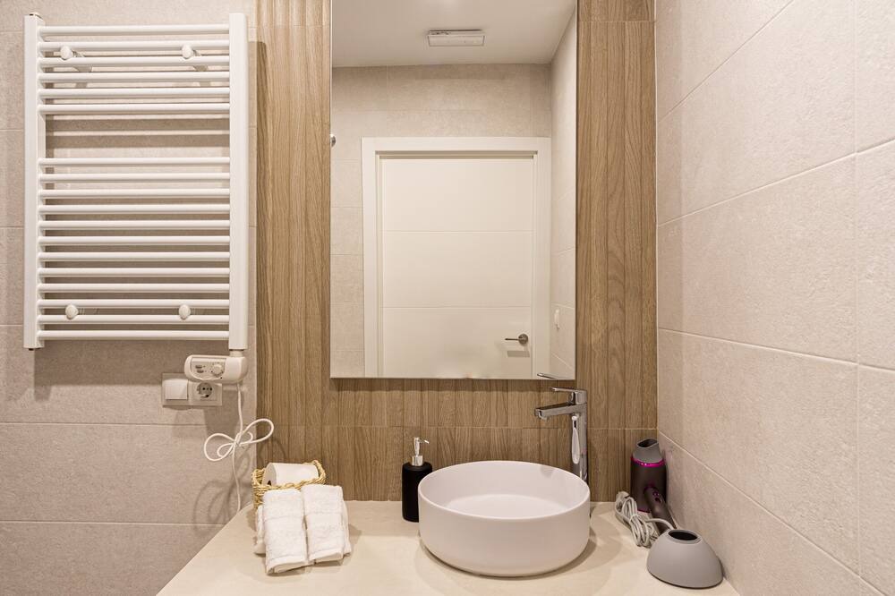 Photo of Bathroom in L'Illa Perduda