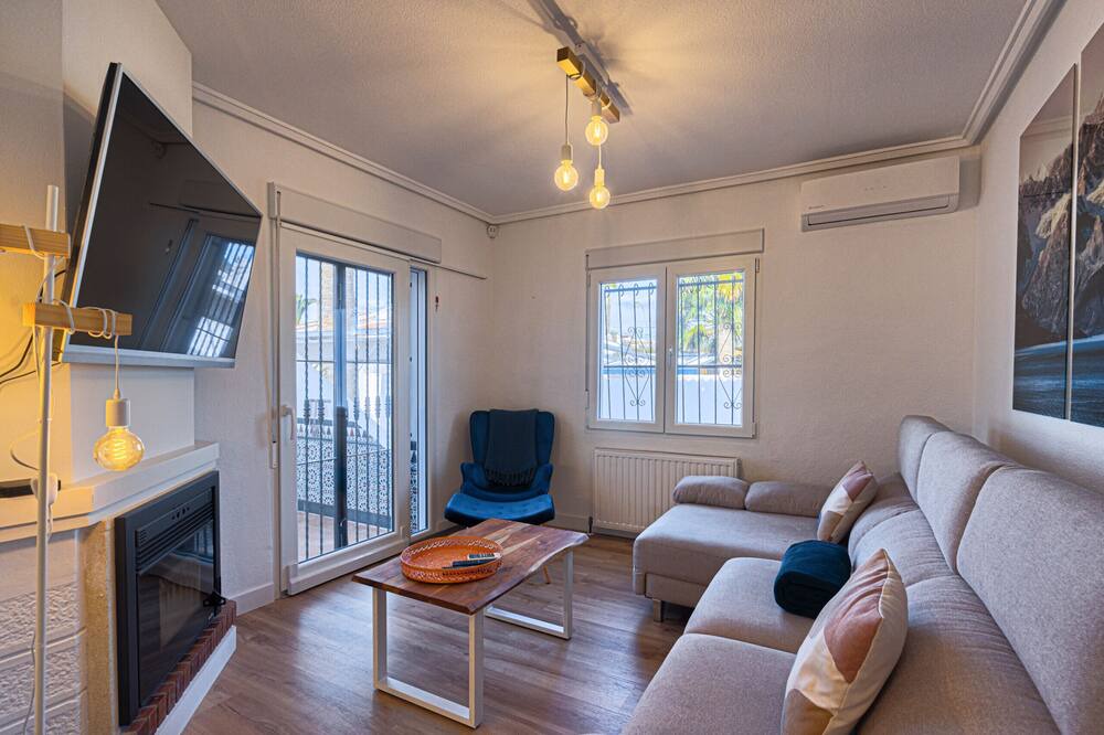 Photo of Livingroom in Quesada