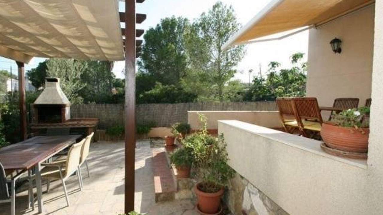Photo of Patio Balcony in L Almadrava