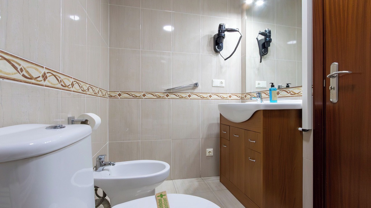 Photo of Bathroom in Toro