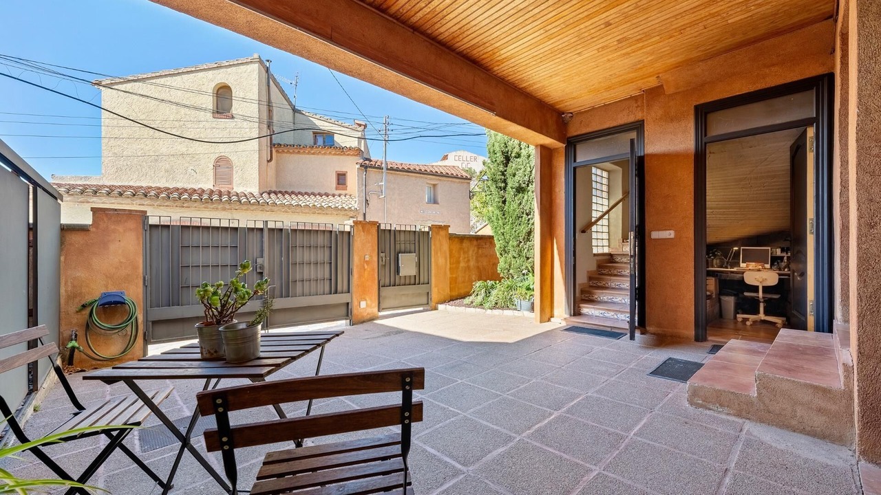 Photo of Patio Balcony in La Figuera