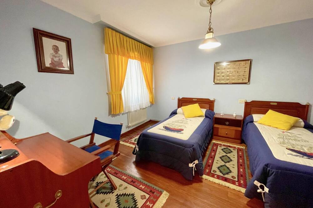 Photo of Bedroom in Covas