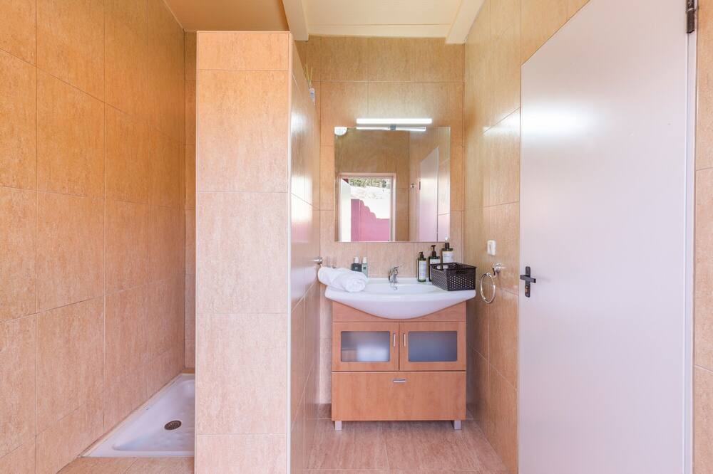 Photo of Bathroom in El Esparragal