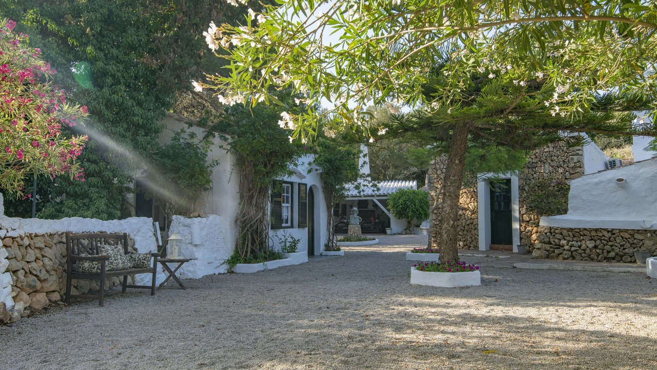 Photo of Outdoor in Mahon