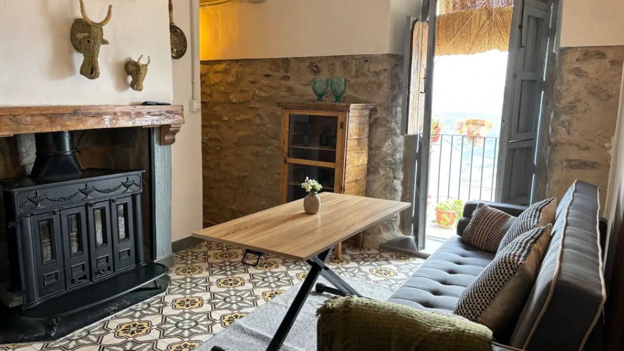Photo of Livingroom in Iznatoraf