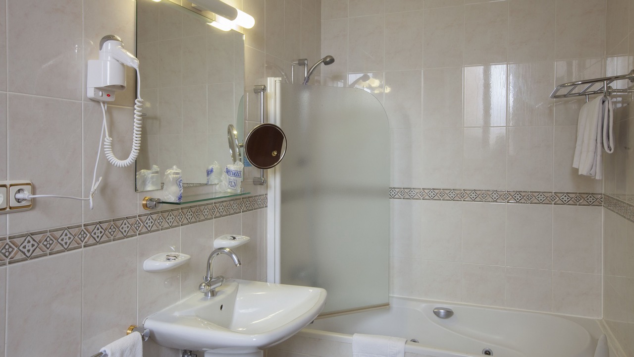Photo of Bathroom in San Lorenzo de El Escorial