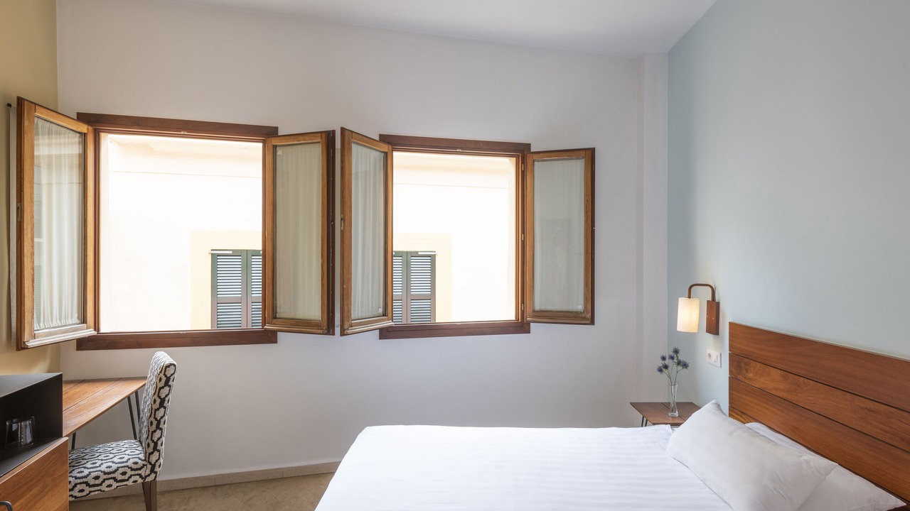 Photo of Bedroom in La Llotja-Born