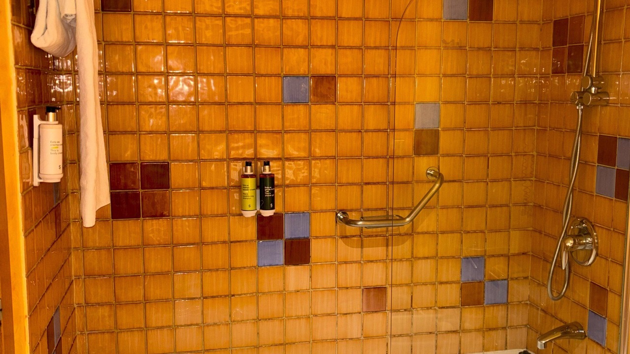 Photo of Bathroom in Province of Toledo
