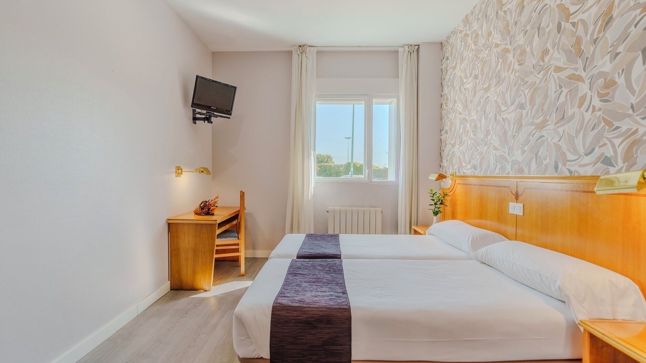 Photo of Bedroom in Villagonzalo Pedernales