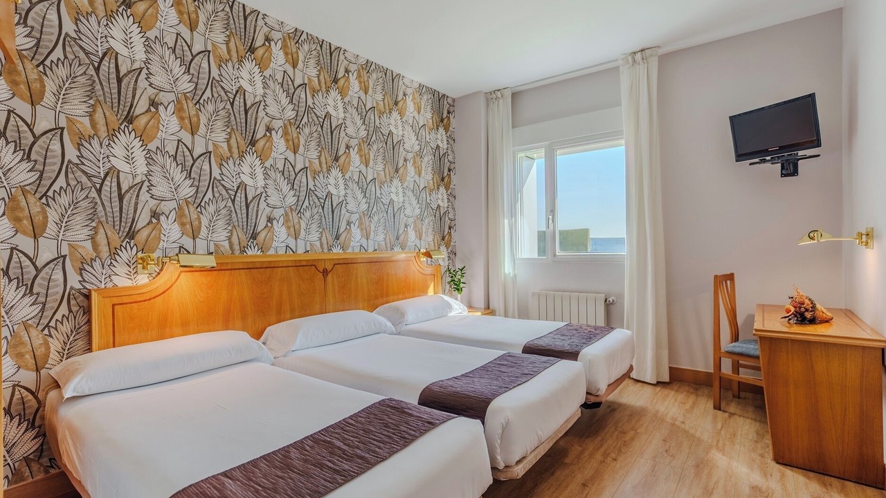 Photo of Bedroom in Villagonzalo Pedernales