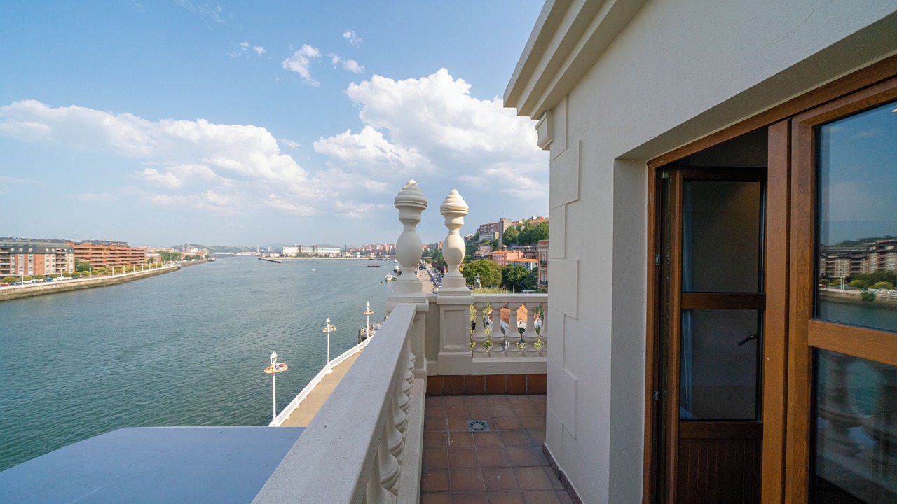 Photo of Bedroom in Portugalete