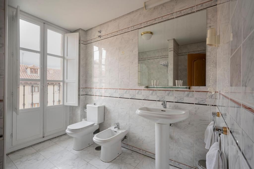 Photo of Bathroom in San Lorenzo de El Escorial