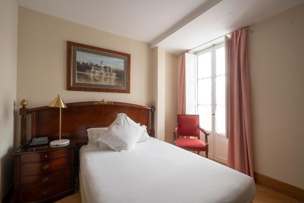 Photo of Bedroom in San Lorenzo de El Escorial