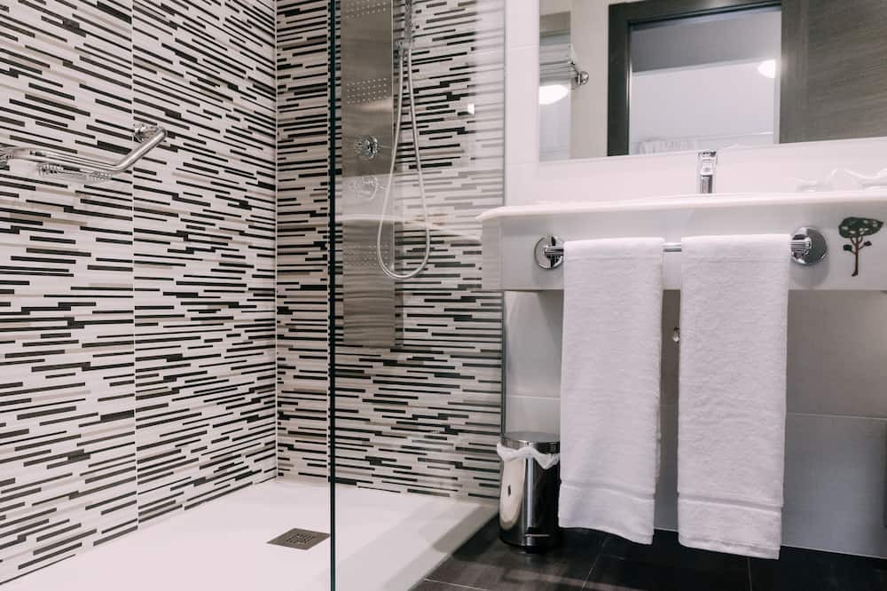 Photo of Bathroom in Urbanizacion El Montico