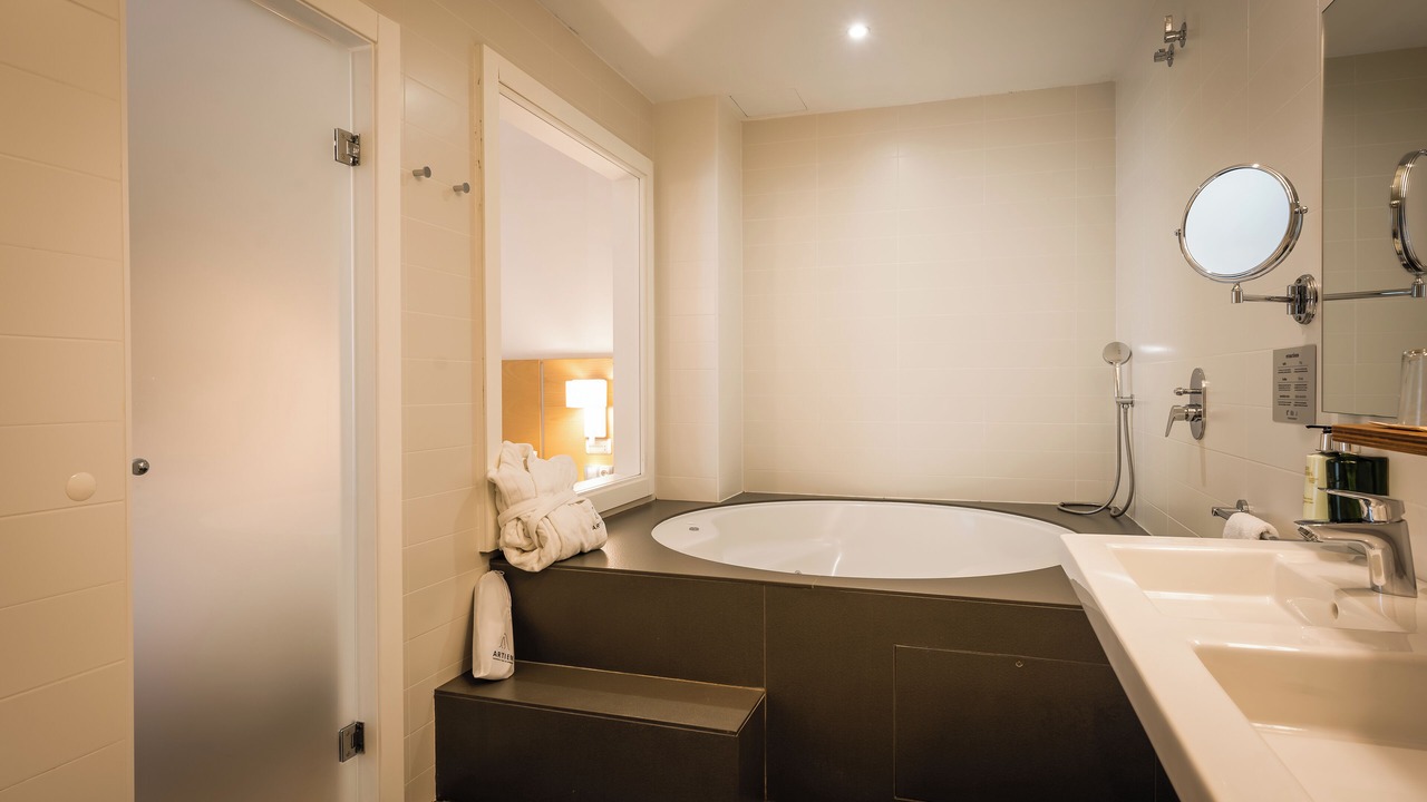 Photo of Bathroom in Mahon