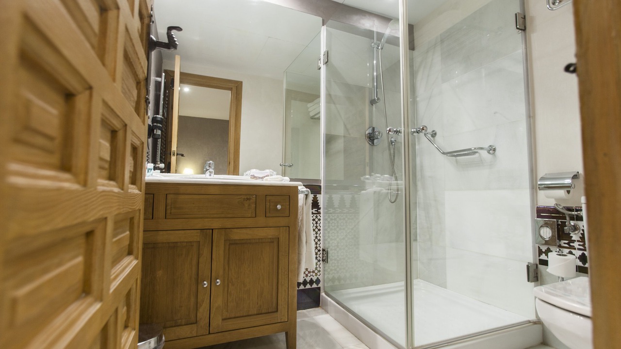 Photo of Bathroom in Jewish Quarter