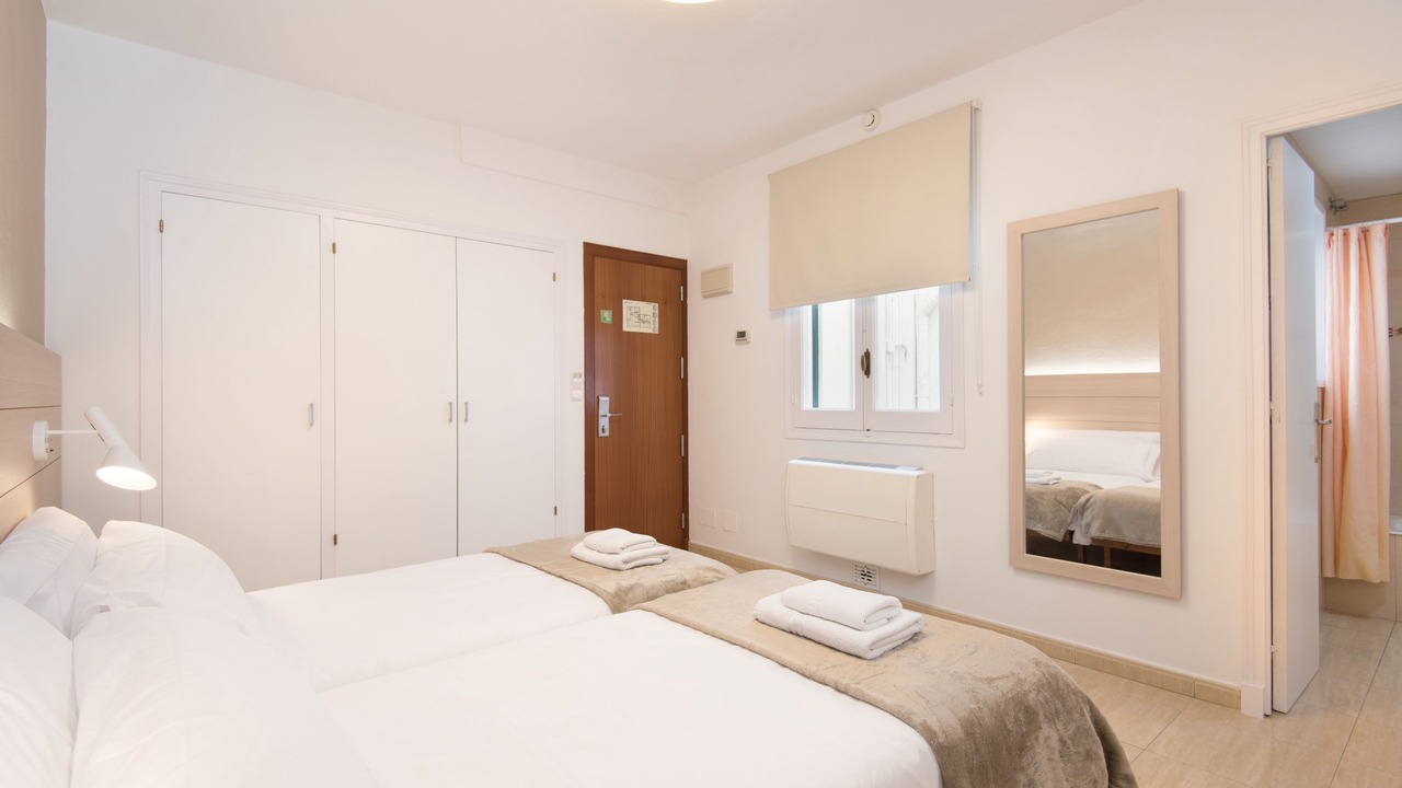 Photo of Bedroom in Mahon