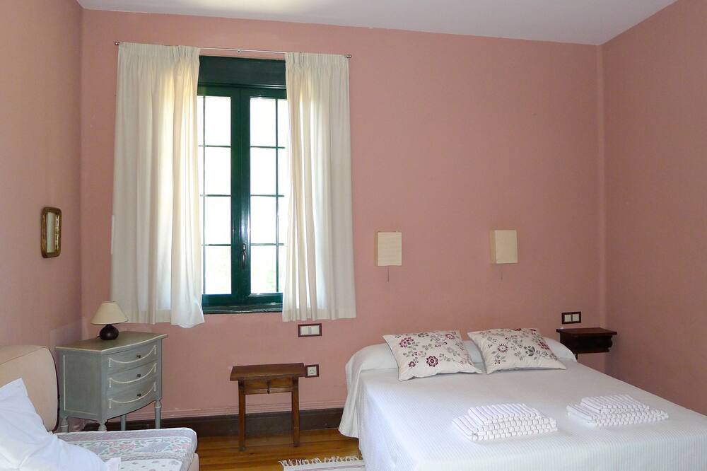 Photo of Bedroom in Milagro