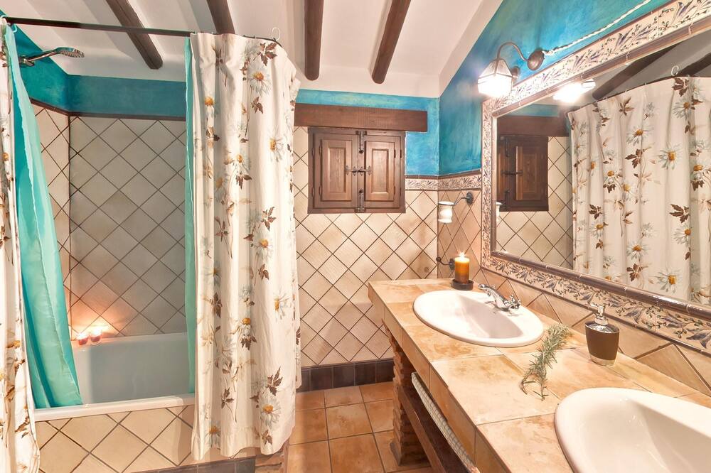 Photo of Bathroom in Priego de Cordoba