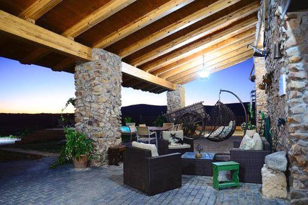 Photo of Patio Balcony in Fernan Caballero