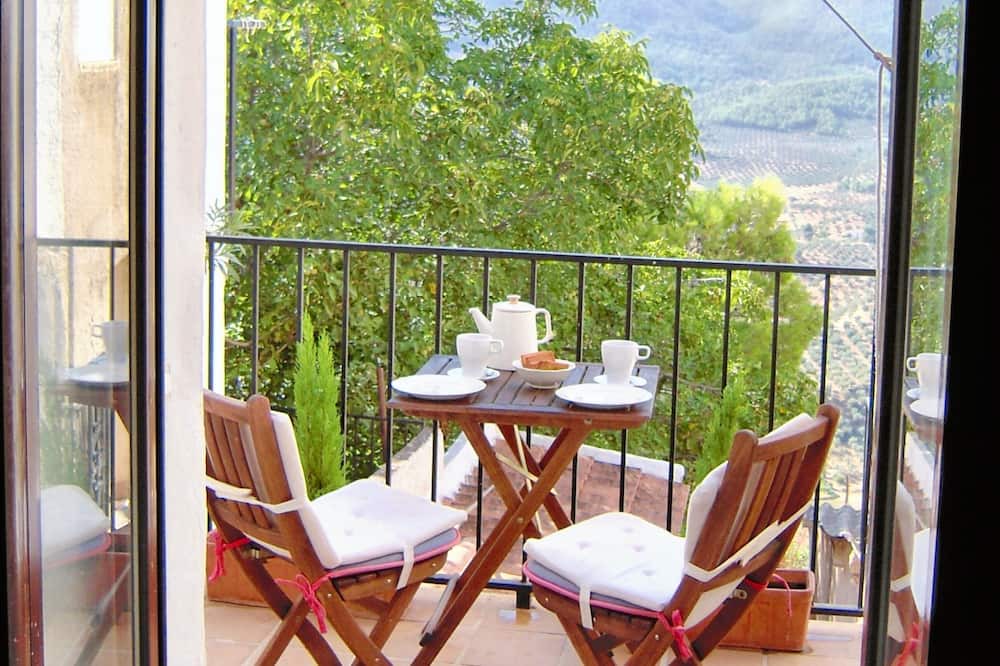 Photo of Outdoor in Hornos
