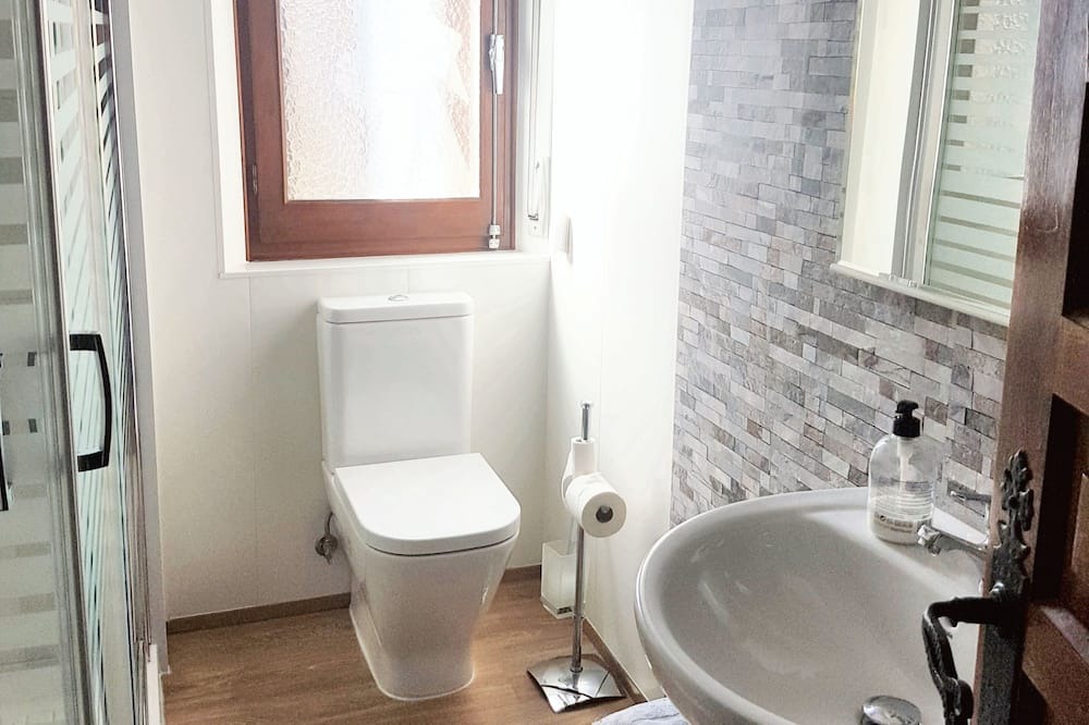 Photo of Bathroom in Abejar