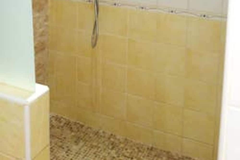 Photo of Bathroom in Zamarramala