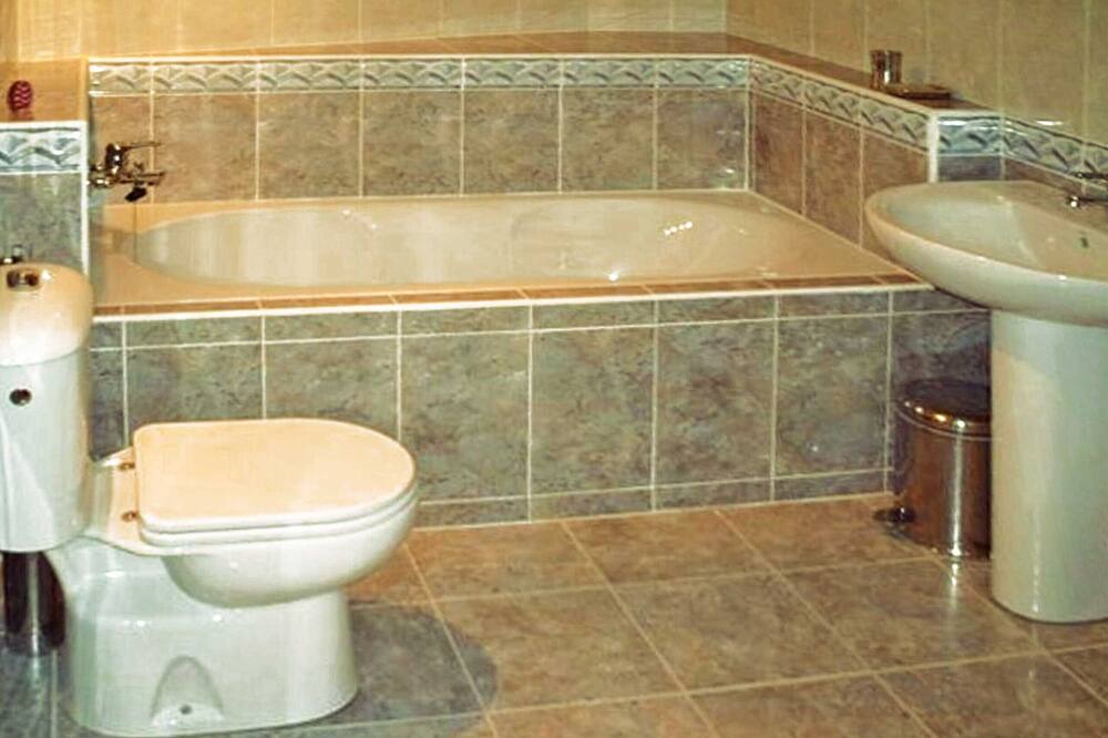 Photo of Bathroom in Brena Alta