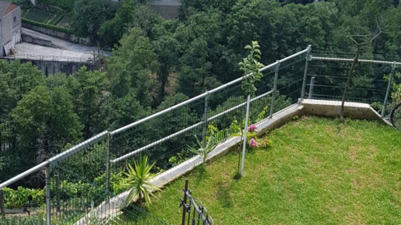 Photo of Patio Balcony in Cangas del Narcea Municipality