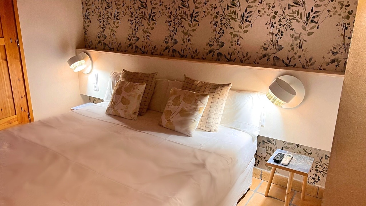 Photo of Bedroom in Palau-Saverdera