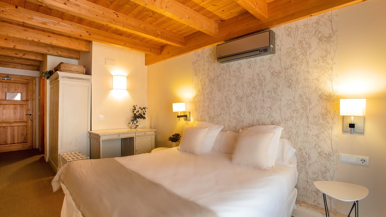 Photo of Bedroom in Palau-Saverdera