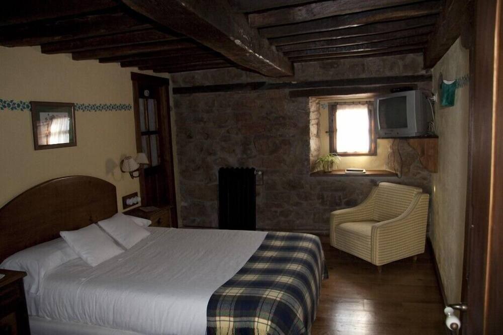 Photo of Bedroom in Perrozo