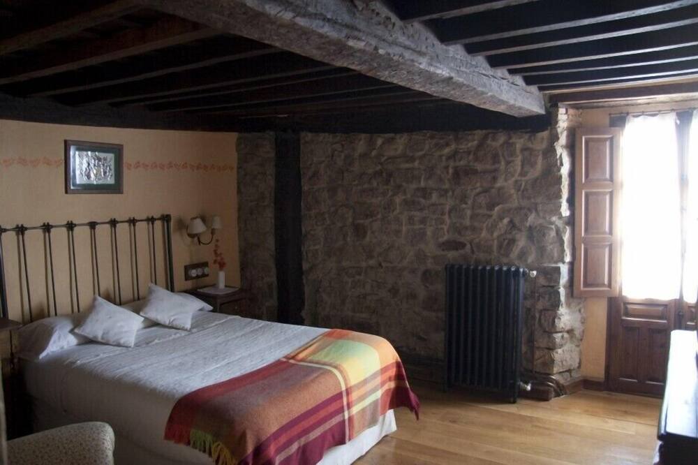 Photo of Bedroom in Perrozo
