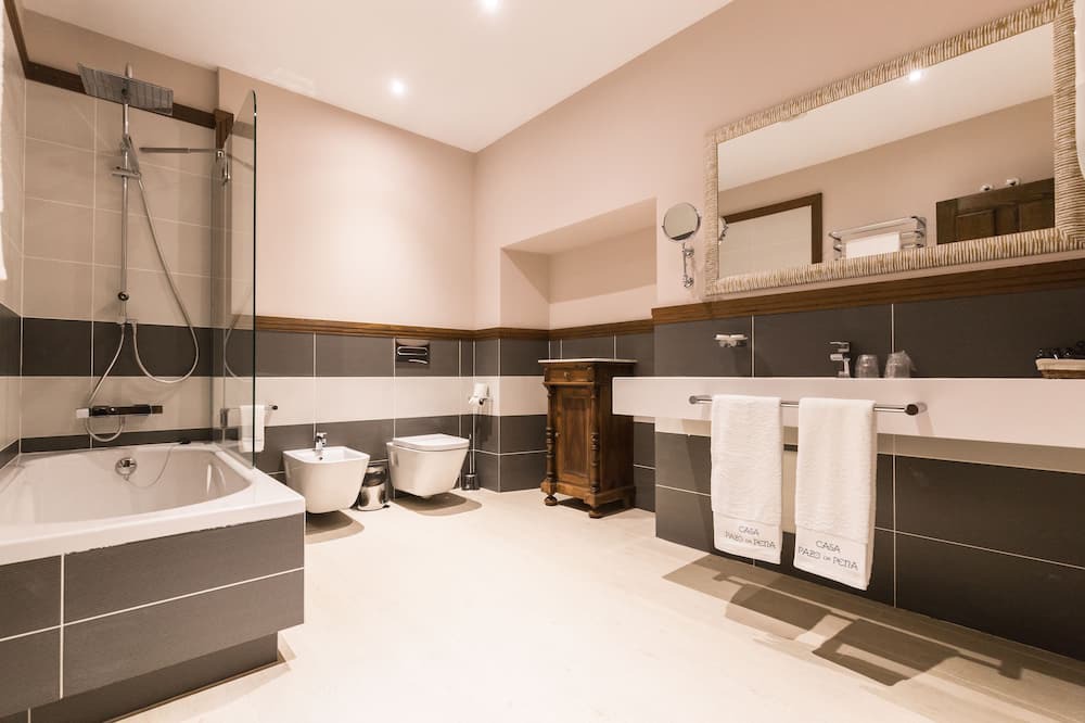 Photo of Bathroom in Manzaneda