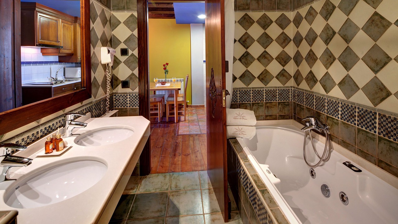 Photo of Bathroom in Plan