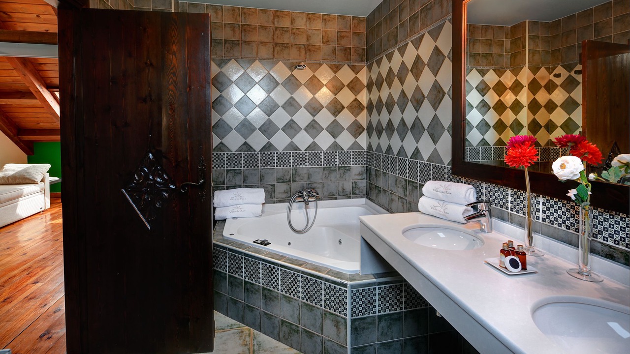 Photo of Bathroom in Plan