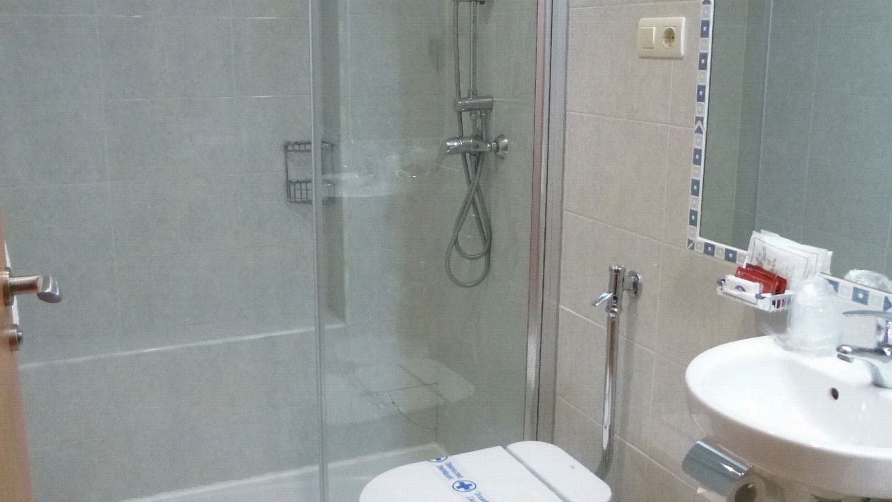 Photo of Bathroom in Lerma