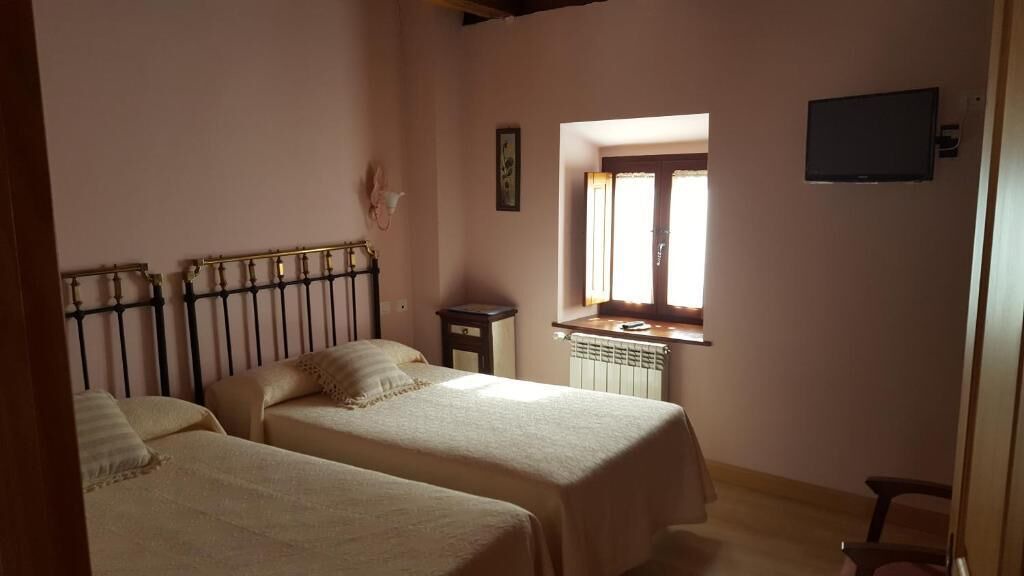 Photo of Bedroom in Pradanos de Ojeda