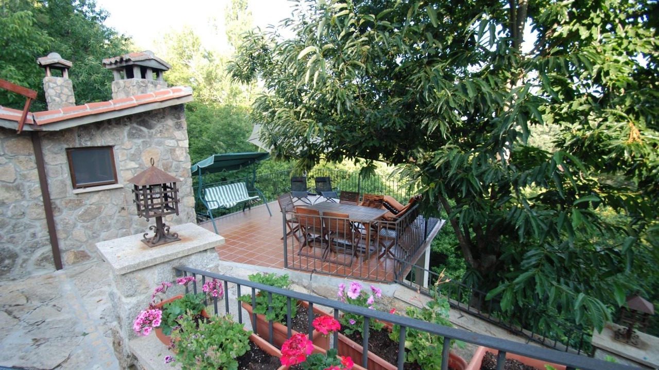 Photo of Patio Balcony in Puerto de Bejar