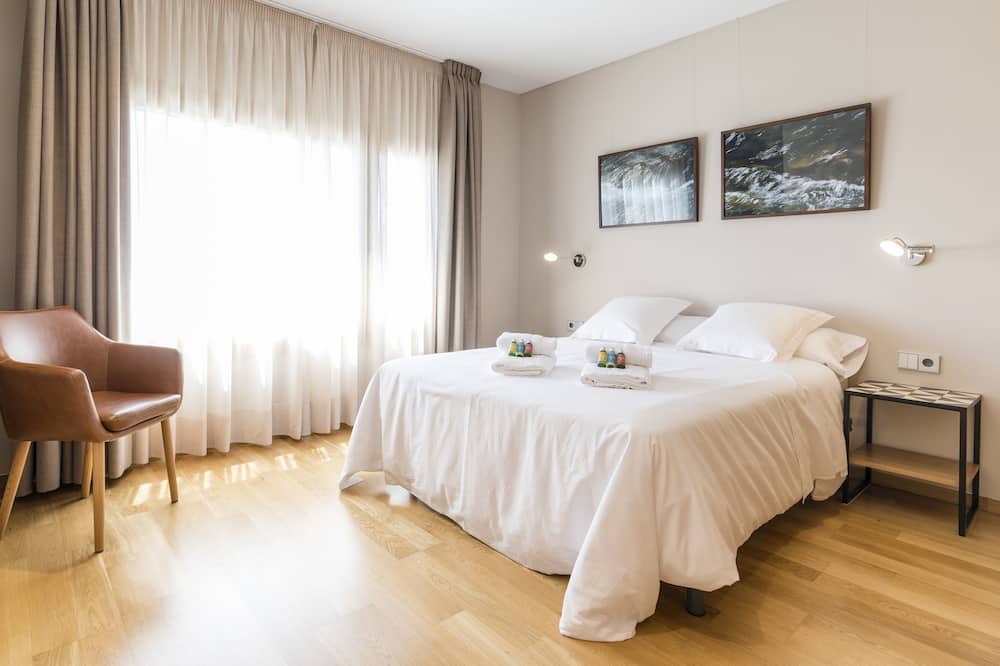 Photo of Bedroom in Preixens