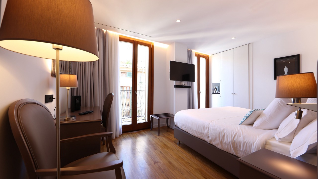 Photo of Bedroom in La Llotja-Born